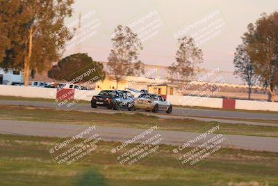 media/Jan-13-2024-CalClub SCCA (Sat) [[179f4822a7]]/Group 7/Sunset (Race)/